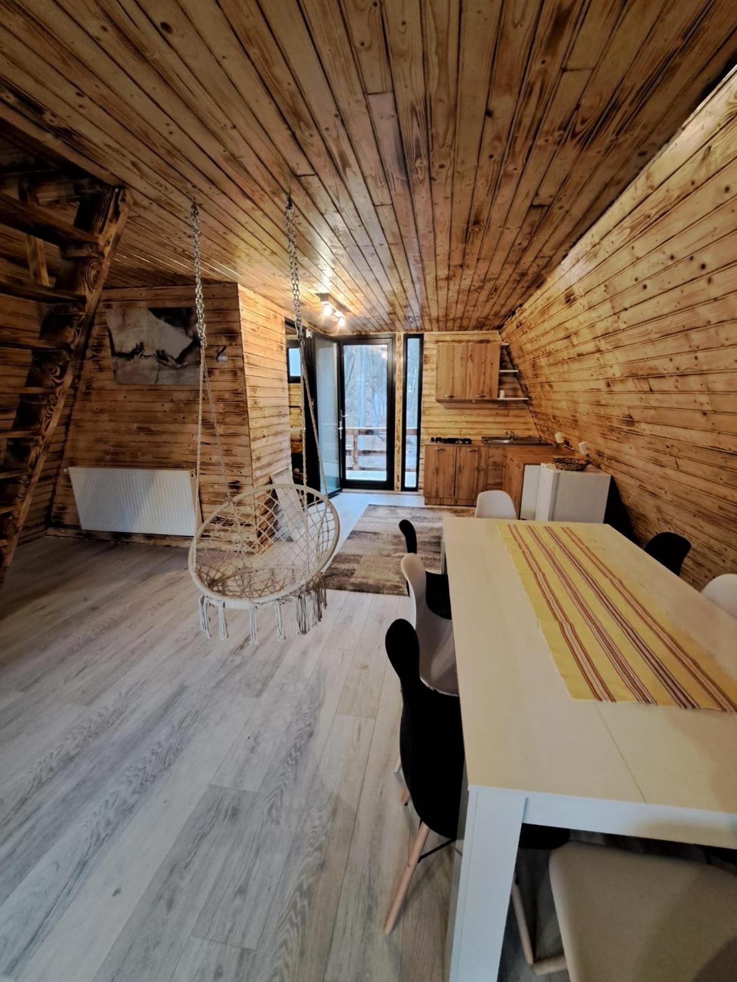 Cabanaaframe Curtea de Argeş Exterior foto